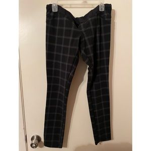 Over the belly, black and grey plaid trousers size m
